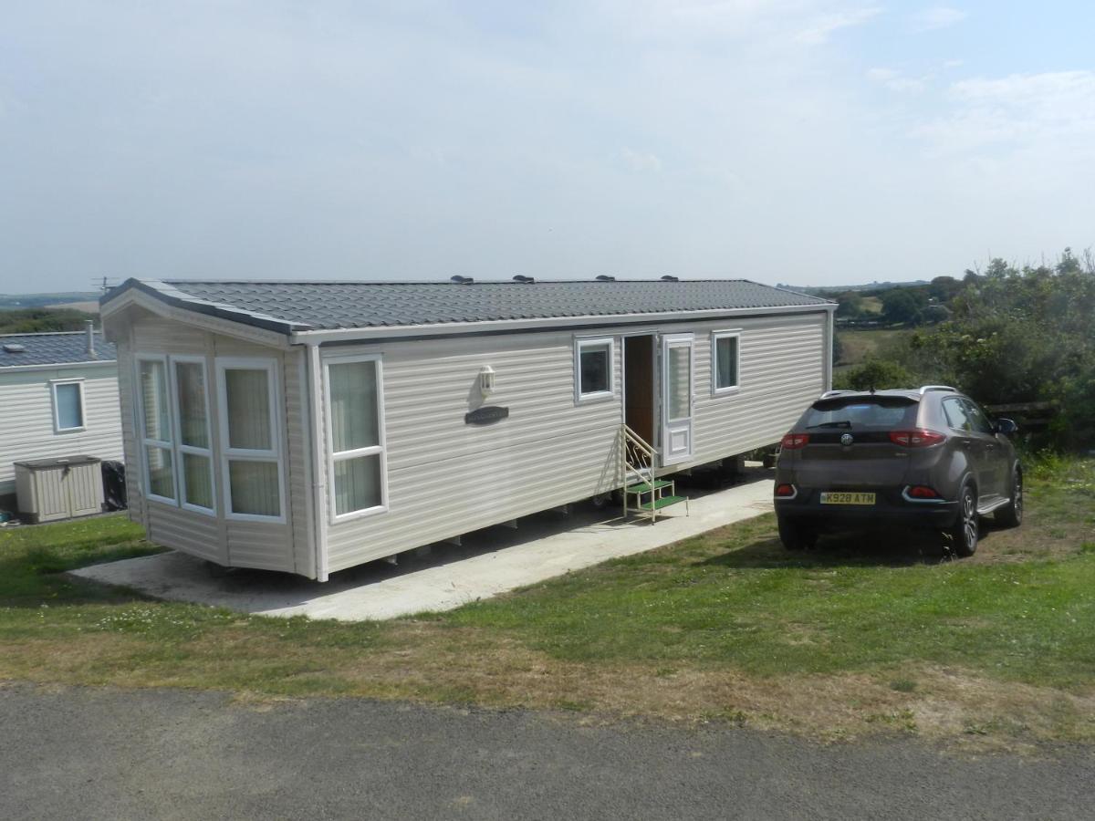 Cwtch Caravans Little Haven Exteriér fotografie